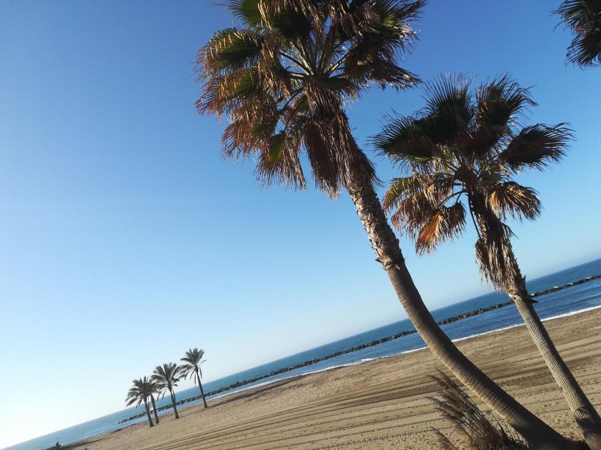 La Conchita Apartment Almeria Luaran gambar